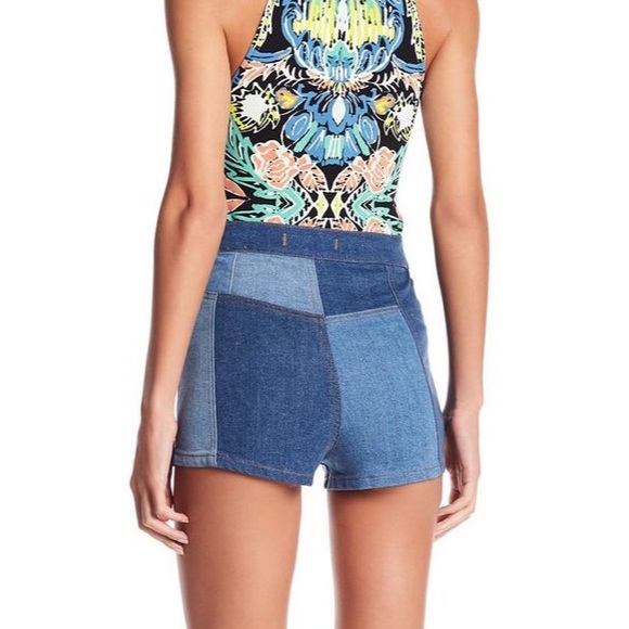 New Free People Patchwork 25 Denim High Waist Retro-Inspired Shorts - Picture 7 of 12